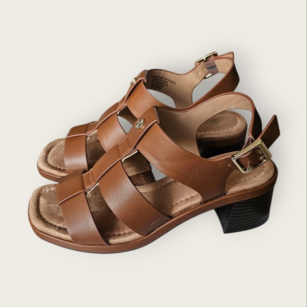 Giani Bernini Brown Square Toe Chunky Heel Strappy Sandals Heels